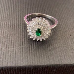Emerald color stones ring size 8